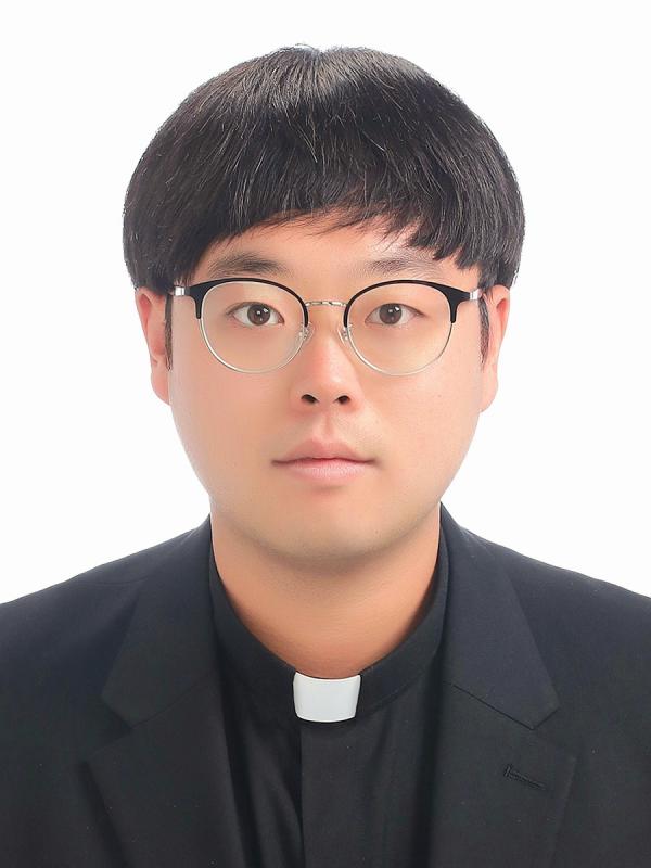 사본 -Fr.장신영.jpg
